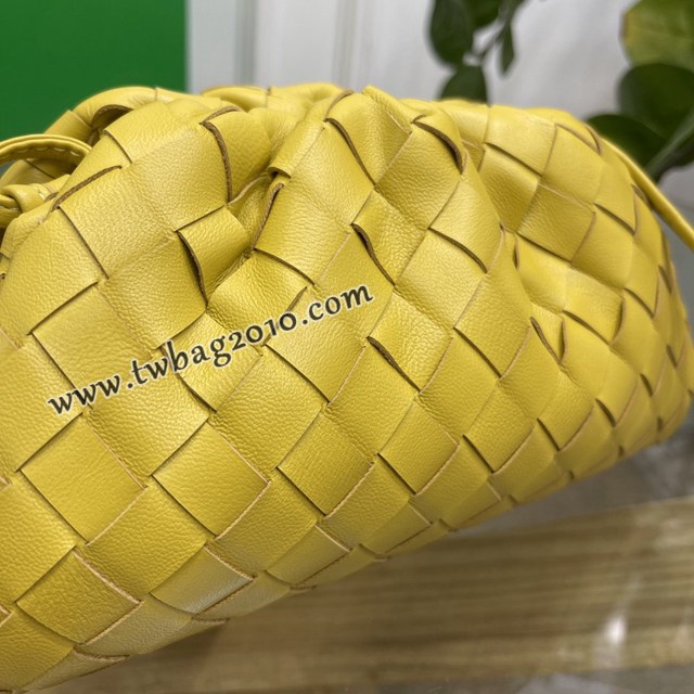 Bottega veneta高端女包 98061 寶緹嘉升級版小號編織雲朵包 BV經典款純手工編織羔羊皮女包  gxz1161